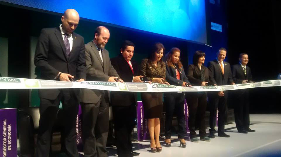 La inauguración del evento fue encabezada por Bárbara Botello.