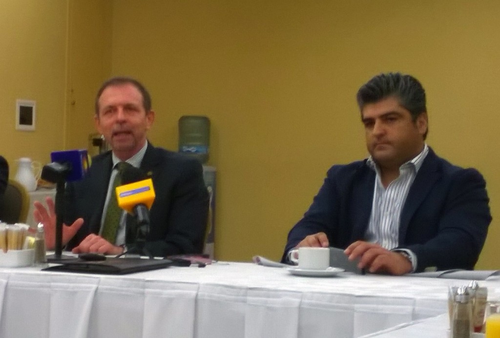 Gustavo Guraieb, presidente del CCE León y Fabián Collazo, presidente de CICUR.